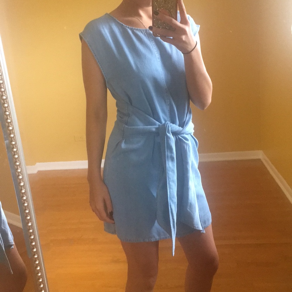 Blue soft denim dress with knot at waist level